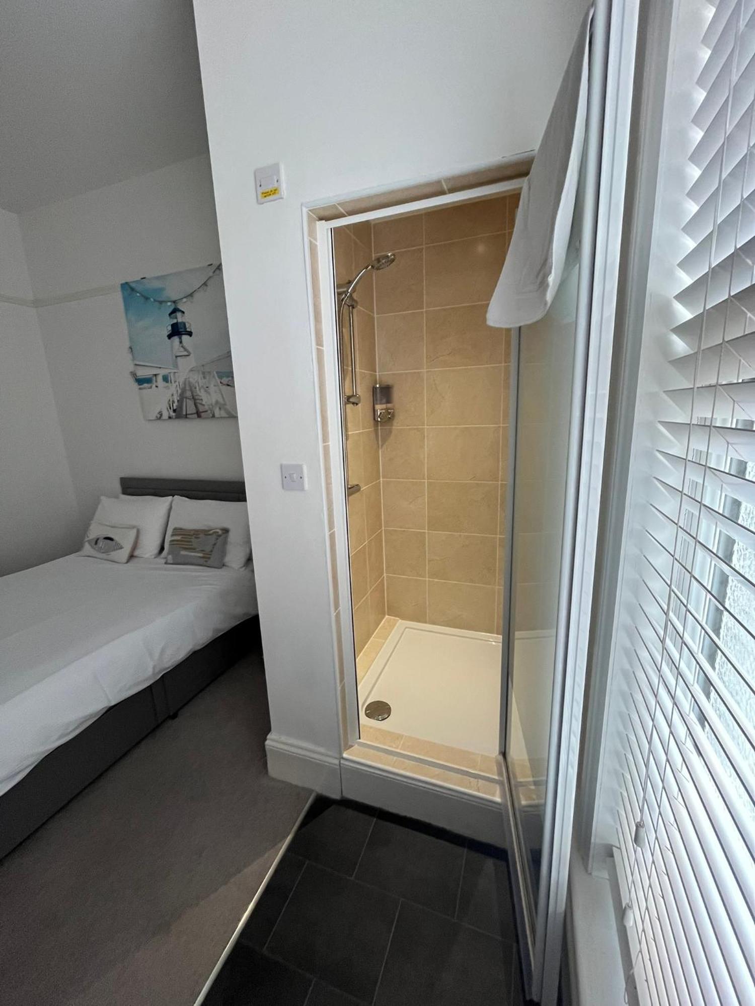 Hotel 50 บอร์นมัธ ภายนอก รูปภาพ