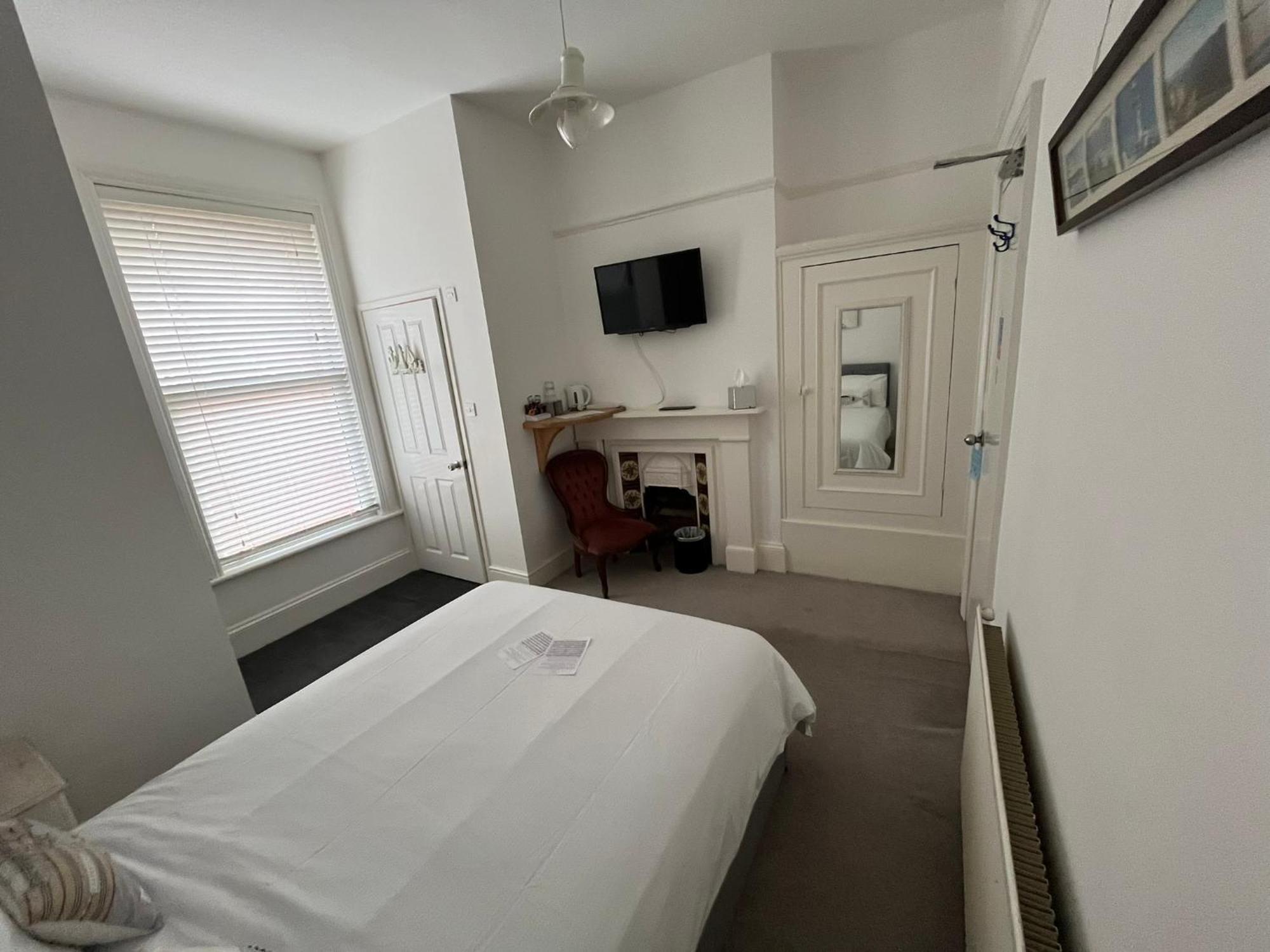 Hotel 50 บอร์นมัธ ภายนอก รูปภาพ